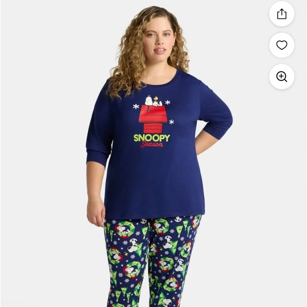 Peanuts Snoopy Pajama Set - Picture 2 of 6